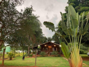 Casa de Madeira c/ Fogão a lenha e lago para pesca